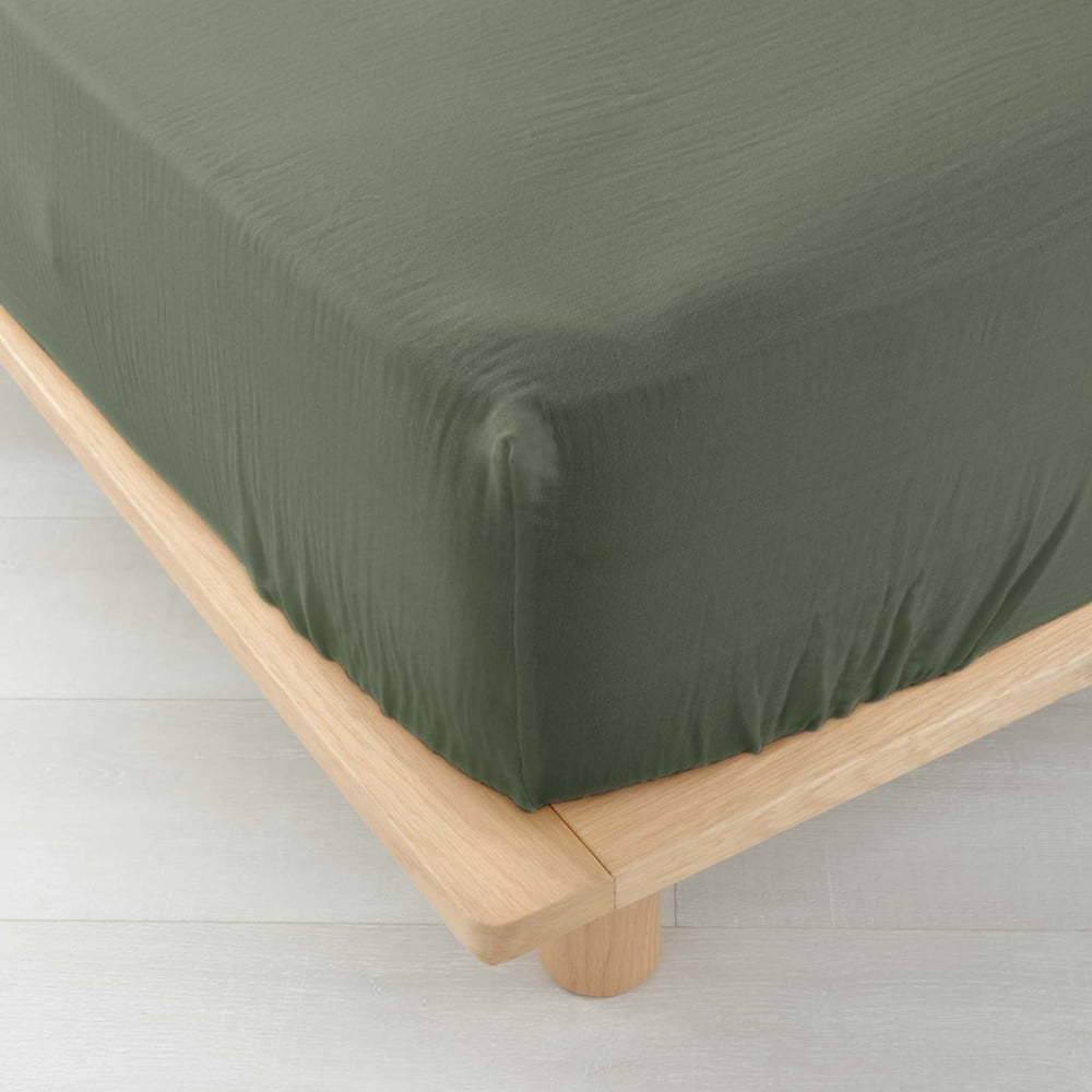 Khaki napínací mušelínové prostěradlo 140x190 cm Angelia – douceur d'intérieur Douceur d intérieur